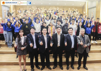 [SỐ 14] Diễn đàn “Hành trình người khởi nghiệp” tại trường Đại học Xây Dựng